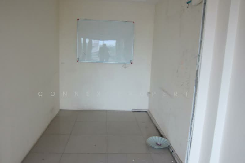 Commercial building, 3.5 floors, next to Chaloem Phrakiat Road, Pattaya Sai 3, Chon Buri (Pattaya), พัทยา สาย 3, Nong Pru, Bang Lamung (Pattaya), Chon Buri (Pattaya), , 236 sqm, Shophouse For Sale, by Connex Property, 500304528 - DDproperty.com