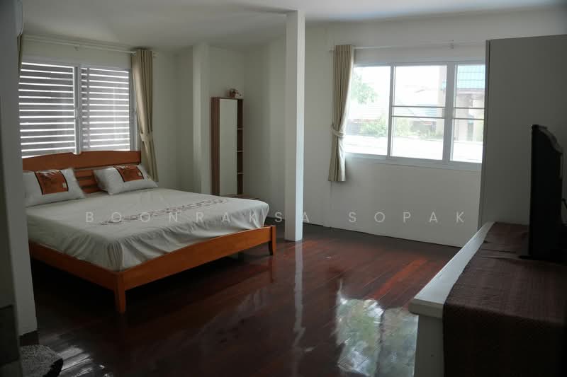 undefined, Bangkok, Khlong Toei, Khlong Toei, Bangkok, 3 Bedrooms, 200 sqm, Single Detached House For Rent, by Boonraksa Sopak, 500304542 - DDproperty.com
