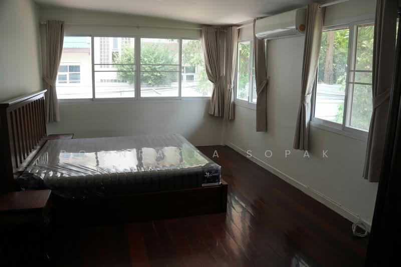 undefined, กรุงเทพ, คลองเตย, คลองเตย, กรุงเทพ, 200 ตร.ม., บ้านเดี่ยว ให้เช่า, โดย Boonraksa Sopak, 500304542 - DDproperty.com