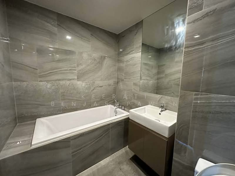 IDEO Q Sukhumvit 36, Bangkok, Soi Sukhumvit 36, Khong Tan, Khlong Toei, Bangkok, 2 Bedrooms, 48 sqm, Condo For Rent, by Keerati Benjasupawan, 500304581 - DDproperty.com