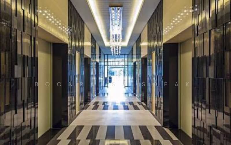 Sky Walk Residences, Bangkok, 1599 Sukhumvit Road, Phra Kanong Nua, Watthana, Bangkok, 2 Bedrooms, 109 sqm, Condo For Rent, by Boonraksa Sopak, 500304594 - DDproperty.com
