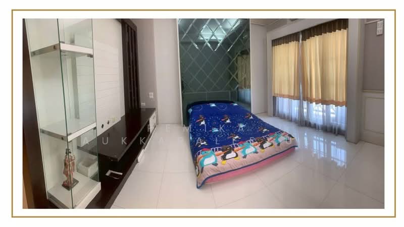 undefined, Bangkok, Lat Phrao, Lat Phrao, Bangkok, 3 Bedrooms, 200 sqm, Townhouse For Sale, by Pemika Aukkaraleekul, 500304630 - DDproperty.com