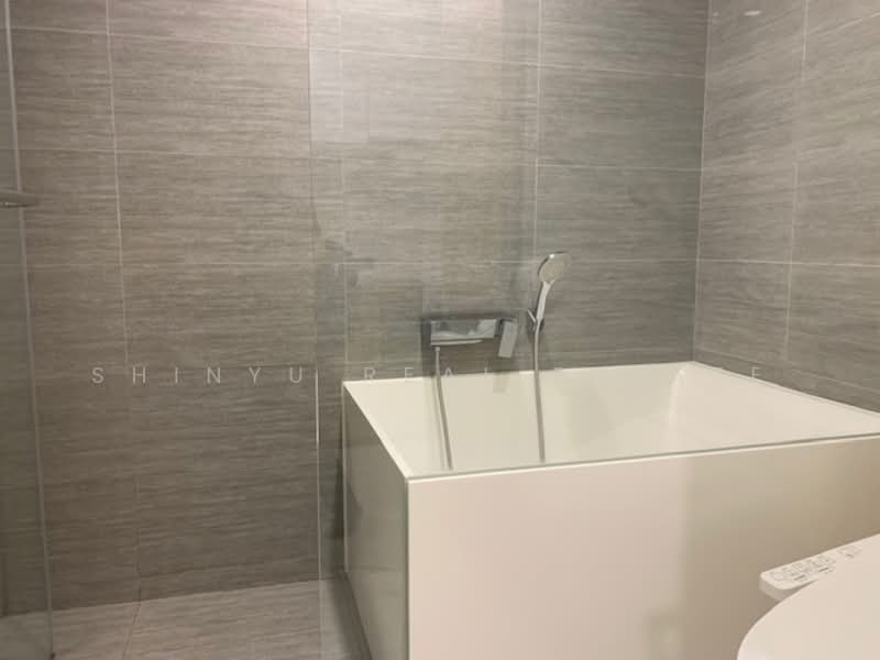 Siamese Exclusive Sukhumvit 31, Bangkok, 75 Soi Sukhumvit 31, Khlong Tan Nua, Watthana, Bangkok, 1 Bedroom, 62 sqm, Condo For Rent, by Shinyu Real Estate, 500304636 - DDproperty.com