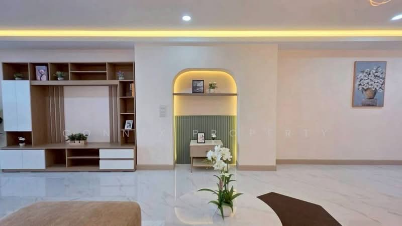 Baan Rawadi - near Nonthaburi Civic Cen, Nonthaburi, , Talat Kwan, Muang Nonthaburi, Nonthaburi, 4 Bedrooms, 21 sqm, Townhouse For Sale, by Connex Property, 500304645 - DDproperty.com