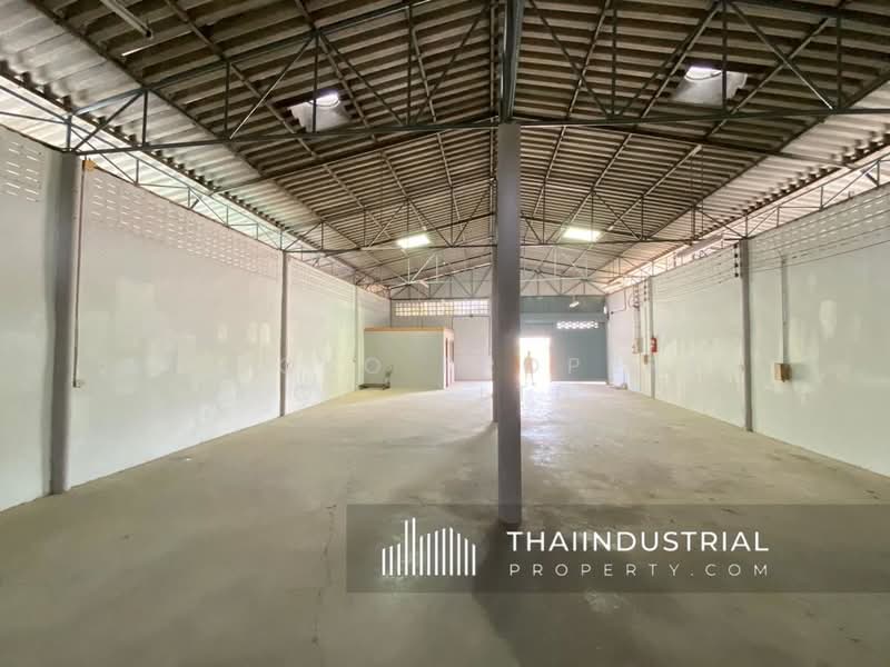 Factory or Warehouse 300 sqm for RENT at Khlong Phra Udom, Lat Lum Kaeo, Pathum Thani (ID: AT2103R), Pathum Thani, Khlong Phra Udom, Lat Lum Kaeo, Pathum Thani, , 300 sqm, Warehouse/Factory For Rent, by AT SOKO PROPERTY CO., LTD, 500304647 - DDproperty.com
