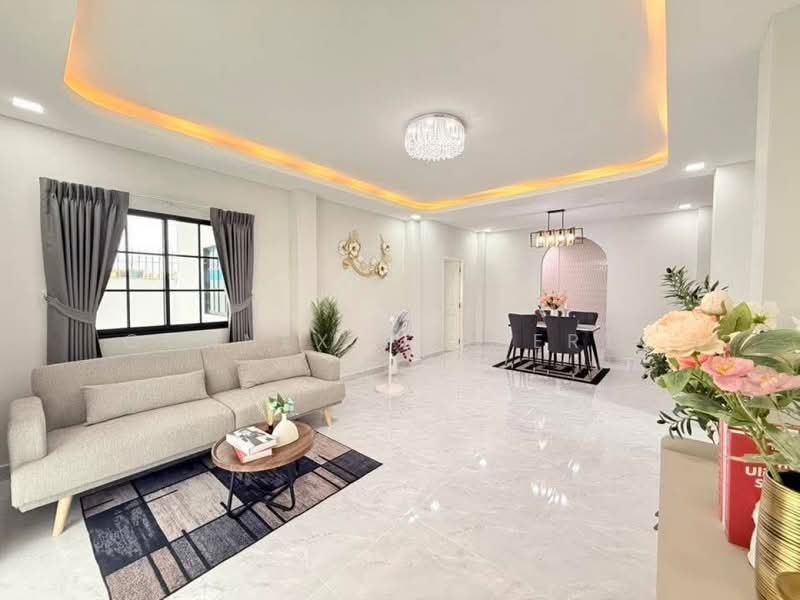 Baan Prompat 1 Ramindra, Bangkok, ปัญญาอินทรา, Sam Wa Tawan Tok, Khlong Sam Wa, Bangkok, 4 Bedrooms, 190 sqm, Single Detached House For Sale, by Connex Property, 500304695 - DDproperty.com