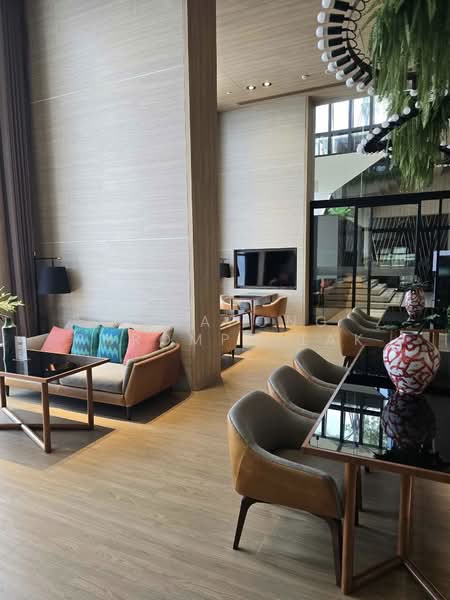 Oka Haus Sukhumvit 36, Bangkok, 3399 Rama 4 Road, Khong Tan, Khlong Toei, Bangkok, 2 Bedrooms, 50 sqm, Condo For Sale, by Manapong Phromphitak, 500304759 - DDproperty.com