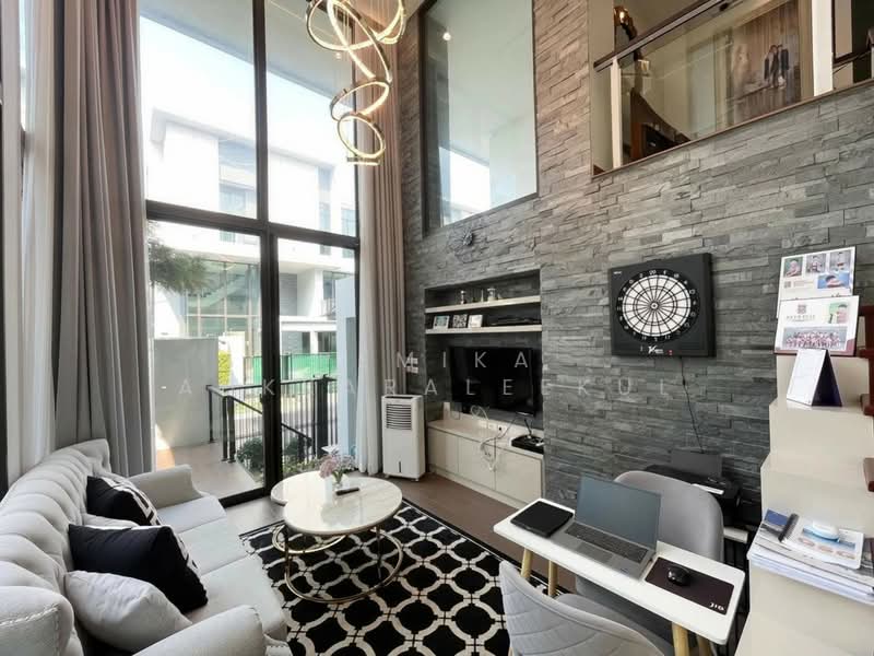 Baan Klang Muang Classe Ekkamai-Ramintra : บ้านกลางเมือง คลาสเซ่ เอกมัย-รามอินทรา, กรุงเทพ, ถนนสุคนธสวัสดิ์, ลาดพร้าว, ลาดพร้าว, กรุงเทพ, 210 ตร.ม., บ้านเดี่ยว ขาย, โดย Pemika Aukkaraleekul, 500304768 - DDproperty.com