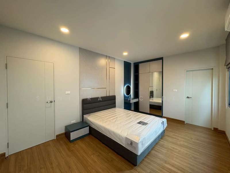 Centro Bangna, Samut Prakan, 111 Soi 3, Bang Kaeo, Bang Plee, Samut Prakan, 4 Bedrooms, 303 sqm, Single Detached House For Rent, by Sunitra Sachdev, 500304787 - DDproperty.com