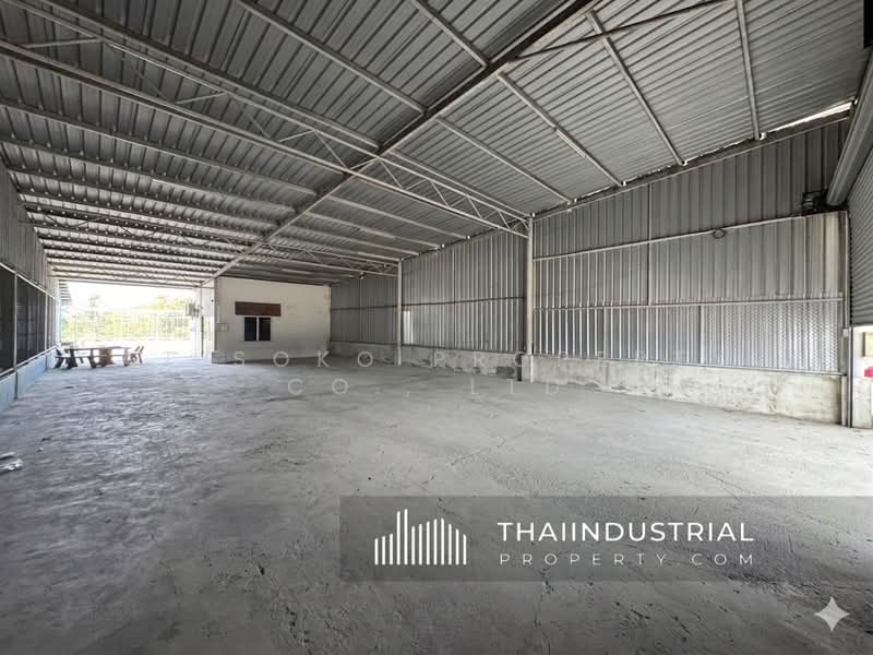 Factory or Warehouse 300 sqm for RENT at Nong Khang Khok, Mueang Chon Buri, Chon Buri (ID: AT2109R), Chon Buri (Pattaya), Nong Khang Khok, Muang Chon Buri, Chon Buri (Pattaya), , 300 sqm, Warehouse/Factory For Rent, by AT SOKO PROPERTY CO., LTD, 500304795 - DDproperty.com
