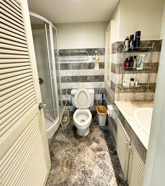 Silom Suite, Bangkok, Soi Sathorn 12, Sathorn Road, Silom, Bang Rak, Bangkok, 1 Bedroom, 54 sqm, Condo For Rent, by Boonraksa Sopak, 500304799 - DDproperty.com