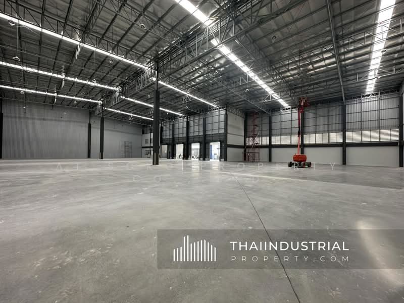 โกดังให้เช่า โรงงานให้เช่า 2,310 ตรม บางปะกง, บางปะกง, ฉะเชิงเทรา (หมายเลขประกาศ: AT2110R), ฉะเชิงเทรา, บางปะกง, ฉะเชิงเทรา, 2,310 ตร.ม., โกดัง-โรงงาน ให้เช่า, โดย AT SOKO PROPERTY CO., LTD, 500304820 - DDproperty.com