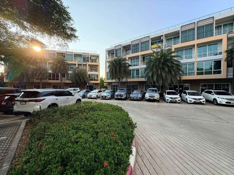 undefined, Bangkok, Thanon Phaya Thai, Ratchathewi, Bangkok, 5 Bedrooms, 225 sqm, Townhouse For Sale, by Pemika Aukkaraleekul, 500304825 - DDproperty.com