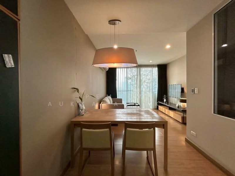 The Complete Narathiwat, Bangkok, 9 Naradhiwas Rajanagarindra Rd, Chong Nonsi, Yan Nawa, Bangkok, 2 Bedrooms, 56 sqm, Condo For Sale, by Pemika Aukkaraleekul, 500304870 - DDproperty.com