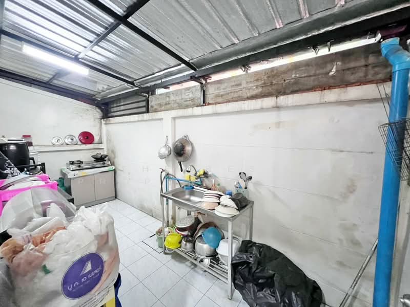 เดอะเซ็นทรัล 3 อัสสัมชัญ-ศรีราชา, Chon Buri (Pattaya), Surasak, Si Racha, Chon Buri (Pattaya), 2 Bedrooms, 107 sqm, Townhouse For Sale, by The Best Property เปิ้ล, 500304896 - DDproperty.com