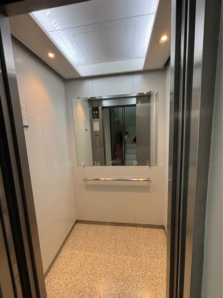 For Sale : Myst Onnut-Srinakarin Home Office, near BTS Yellow Line, Srinuch Station (SPSAD3978), Bangkok, Suan Luang, Bangkok, 4 Bedrooms, 400 sqm, Townhouse For Sale, by Agent Pla, 500304944 - DDproperty.com