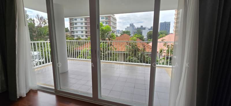 Shama Ekamai Bangkok, Bangkok, Ekamai Soi 8, Sukhumvit 63 Road, Phra Kanong Nua, Watthana, Bangkok, 3 Bedrooms, 240 sqm, Apartment For Rent, by Boonraksa Sopak, 500304950 - DDproperty.com