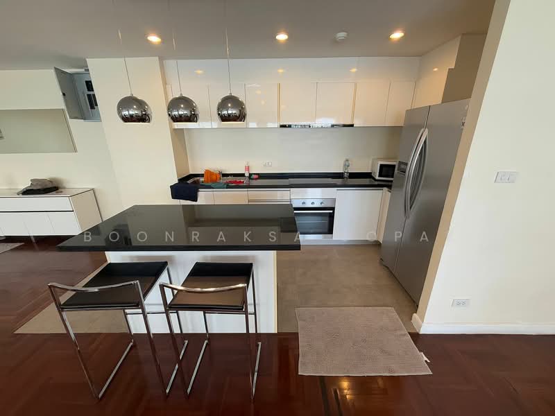 Silom Condominium, Bangkok, Silom, Bang Rak, Bangkok, 2 Bedrooms, 144 sqm, Condo For Rent, by Boonraksa Sopak, 500304981 - DDproperty.com