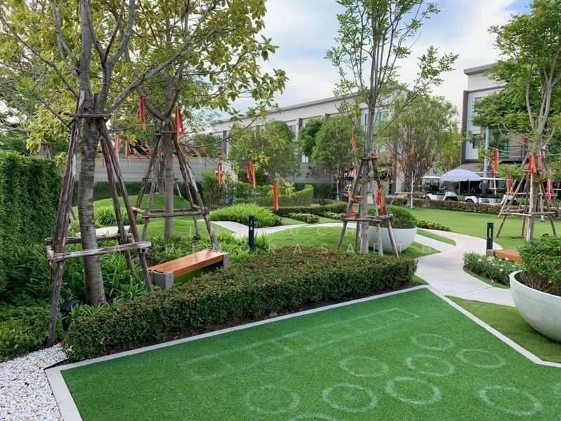 Baan Klang Muang Srinakarin – Onnut, Bangkok, 174 Soi On Nut 70/1, Prawet, Prawet, Bangkok, 3 Bedrooms, 141 sqm, Townhouse For Sale, by Intouch Abhinorasaeth, 500304997 - DDproperty.com