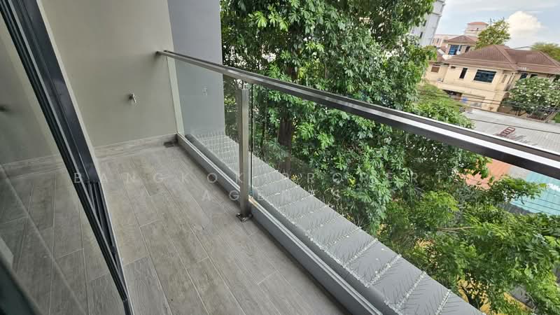 Bearing Residence, Bangkok, No. 12, Bearing Residence, Soi 5, Bang Na, Bangkok, 1 Bedroom, 64 sqm, Condo For Rent, by BANGKOK PROPERTY AGENTS, 500305016 - DDproperty.com