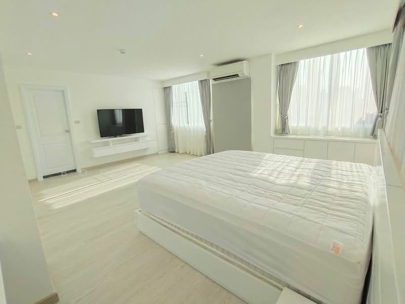 Silom Condominium : สีลมคอนโดมิเนียม, กรุงเทพ, สีลม, บางรัก, กรุงเทพ, 148 ตร.ม., คอนโด ให้เช่า, โดย Boonraksa Sopak, 500305020 - DDproperty.com