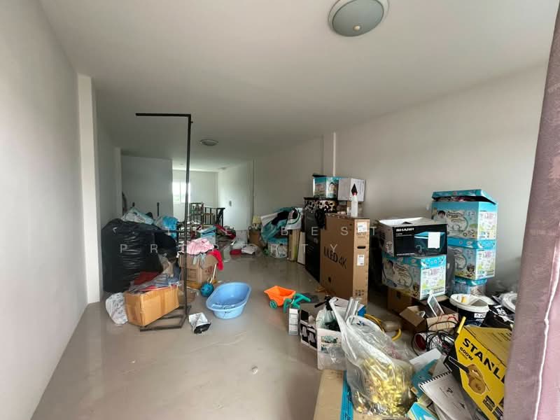 กรีนพาร์ค อเวนิว, Chon Buri (Pattaya), Bueng, Si Racha, Chon Buri (Pattaya), , 100 sqm, Shophouse For Sale, by The Best Property นิว, 500305024 - DDproperty.com