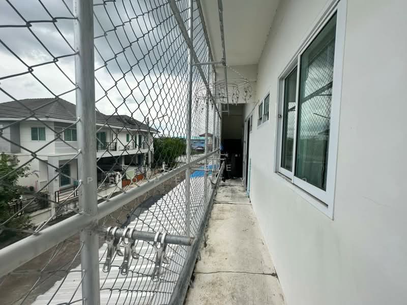 กรีนพาร์ค อเวนิว, Chon Buri (Pattaya), Bueng, Si Racha, Chon Buri (Pattaya), , 100 sqm, Shophouse For Sale, by The Best Property นิว, 500305024 - DDproperty.com
