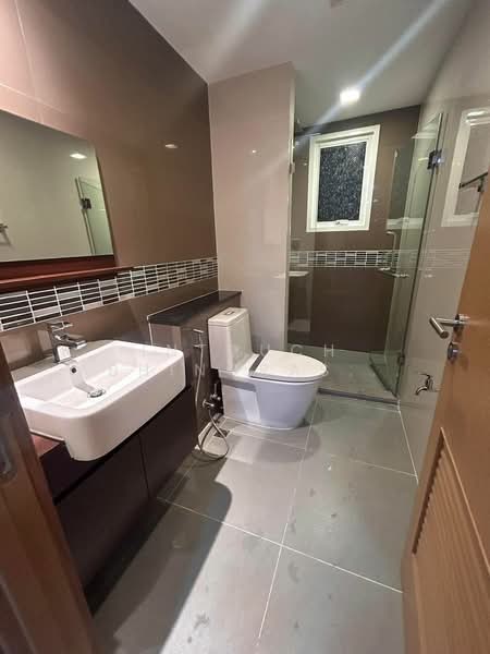 InterLux Premier Sukhumvit 13, Bangkok, Soi Sukhumvit 13, Sukhumvit Road, Khlongtoei Nua, Watthana, Bangkok, 2 Bedrooms, 58 sqm, Condo For Rent, by Intouch Abhinorasaeth, 500305032 - DDproperty.com