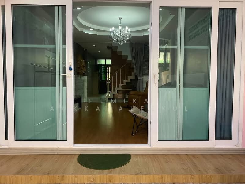 4-BR Townhouse, Bangkok, Chom Thong, Bangkok, 4 Bedrooms, 325 sqm, Townhouse For Sale, by Pemika Aukkaraleekul, 500305043 - DDproperty.com