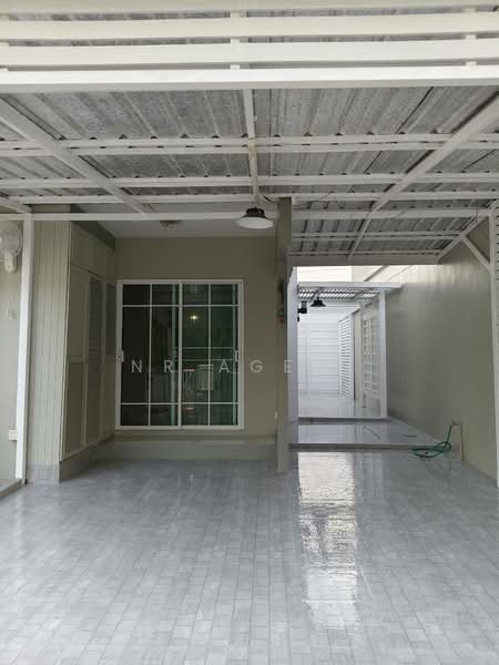 The Village 2 Bangna km.8, Samut Prakan, Soi Mahachai, Bang Na-Trat Road, Bangphli Yai, Bang Plee, Samut Prakan, 3 Bedrooms, 134 sqm, Townhouse For Rent, by NR AGENT, 500305060 - DDproperty.com