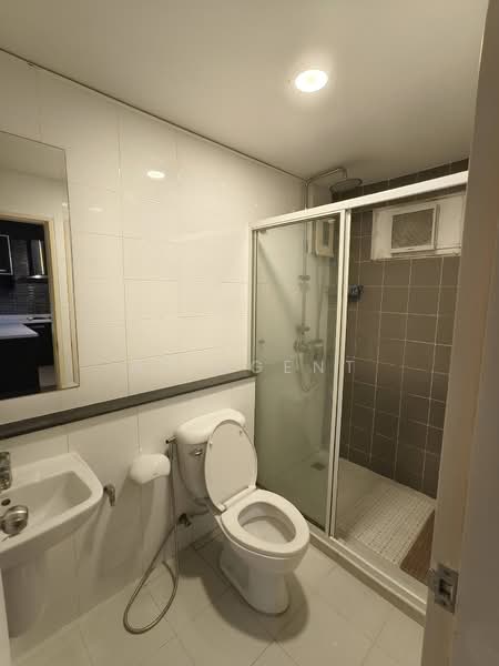 The Village 2 Bangna km.8, Samut Prakan, Soi Mahachai, Bang Na-Trat Road, Bangphli Yai, Bang Plee, Samut Prakan, 3 Bedrooms, 134 sqm, Townhouse For Rent, by NR AGENT, 500305060 - DDproperty.com