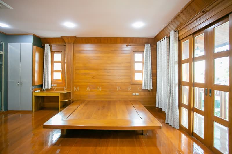 ห้วยขวาง, Bangkok, Samsen Nok, Huai Khwang, Bangkok, 3 Bedrooms, 114 sqm, Single Detached House For Rent, by Caveman Property, 500305072 - DDproperty.com
