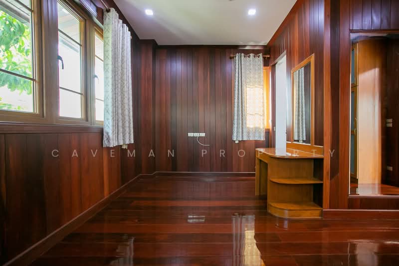 ห้วยขวาง, Bangkok, Samsen Nok, Huai Khwang, Bangkok, 3 Bedrooms, 114 sqm, Single Detached House For Rent, by Caveman Property, 500305072 - DDproperty.com