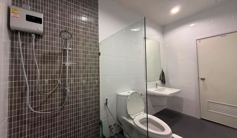 The Canvas Sukhumvit-Samrong, Samut Prakan, Thang Rotfai Sai Kao Paknam Road, Sam Rong, Phra Pra Daeng, Samut Prakan, 3 Bedrooms, 94 sqm, Townhouse For Sale, by ชนะชาติ นนท์ตา, 500305075 - DDproperty.com
