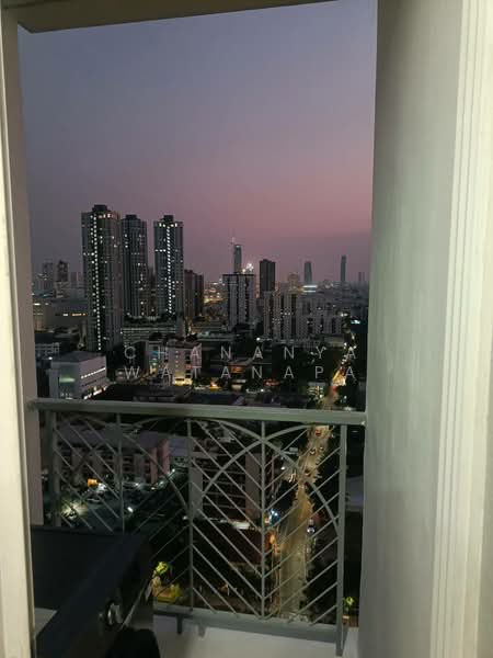 The Complete Narathiwat, Bangkok, 9 Naradhiwas Rajanagarindra Rd, Chong Nonsi, Yan Nawa, Bangkok, 1 Bedroom, 36 sqm, Condo For Rent, by Chananya Watanapa, 500305160 - DDproperty.com