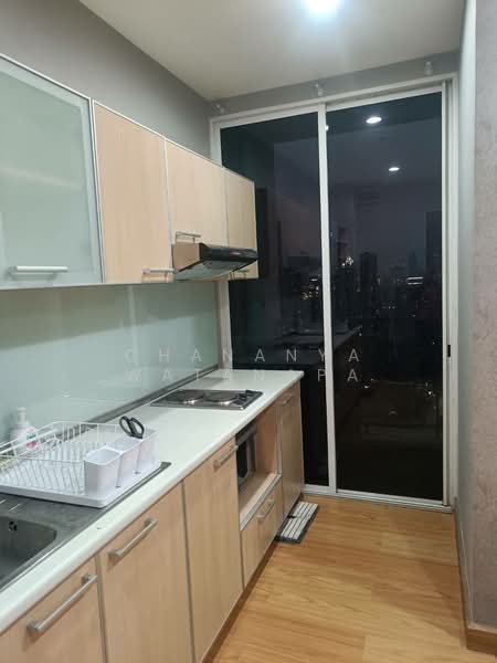 The Complete Narathiwat, Bangkok, 9 Naradhiwas Rajanagarindra Rd, Chong Nonsi, Yan Nawa, Bangkok, 1 Bedroom, 36 sqm, Condo For Rent, by Chananya Watanapa, 500305160 - DDproperty.com