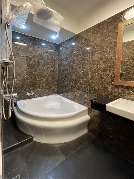 I-House Rama 9-Ekkamai, Bangkok, Rama 9, Bang Kapi, Huai Khwang, Bangkok, 2 Bedrooms, 79 sqm, Condo For Sale, by Nattapat Reunyota, 500305184 - DDproperty.com