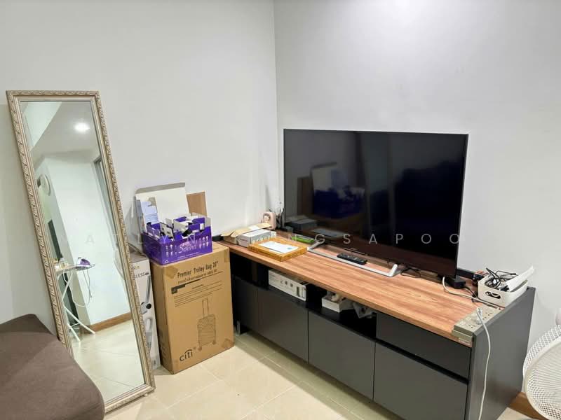 Supalai Park Srinakarin, Bangkok, 688 Srinakarin Road, Nong Bon, Prawet, Bangkok, 1 Bedroom, 52 sqm, Condo For Sale, by Natlyn Kongsapook, 500305186 - DDproperty.com