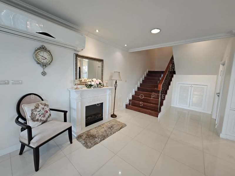 Piyathip Place, Bangkok, 24 Soi Prommitr, Khlong Tan Nua, Watthana, Bangkok, 4 Bedrooms, 572 sqm, Condo For Rent, by BANGKOK PROPERTY AGENTS, 500305200 - DDproperty.com