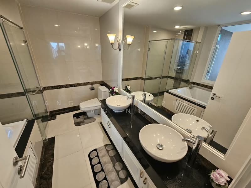 Piyathip Place, Bangkok, 24 Soi Prommitr, Khlong Tan Nua, Watthana, Bangkok, 4 Bedrooms, 572 sqm, Condo For Rent, by BANGKOK PROPERTY AGENTS, 500305200 - DDproperty.com