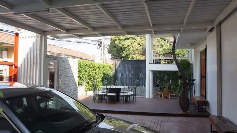 4-BR House, Bangkok, Din Daeng, Din Daeng, Bangkok, 4 Bedrooms, 600 sqm, Single Detached House For Sale, by Pemika Aukkaraleekul, 500305252 - DDproperty.com