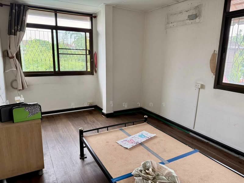 ขายบ้านเดี่ยว 2 ชั้น พร้อมที่ดิน 112 ตรว. ซอย สวนผัก 2 ตลิ่งชัน กรุงเทพมหานคร, กรุงเทพ, ตลิ่งชัน, กรุงเทพ, 448 ตร.ม., บ้านเดี่ยว ขาย, โดย คุณ วิญากร, 500305268 - DDproperty.com