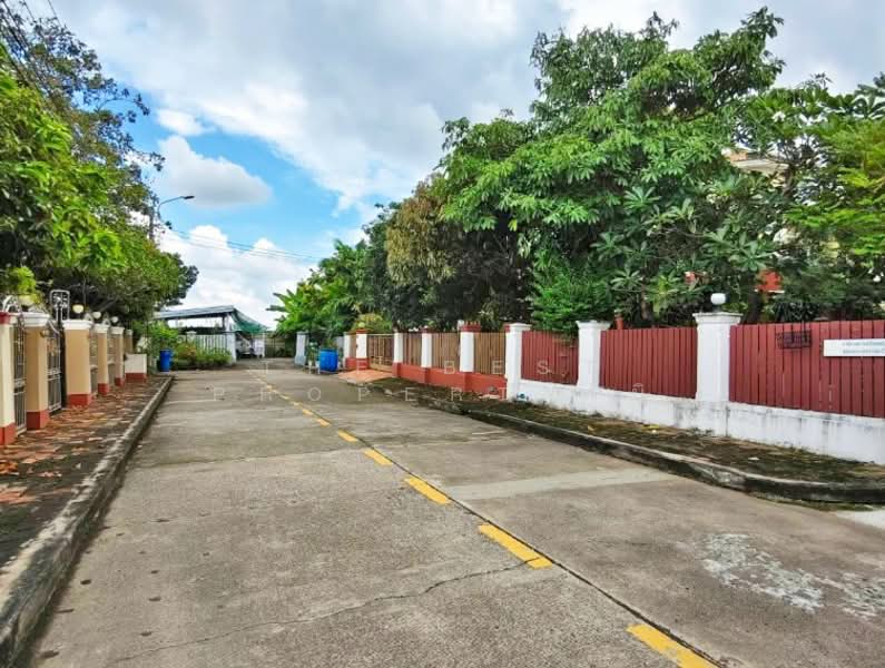 Passorn 10 Suwinthawong, Bangkok, Soi Passorn 10 Village, Lam Phak Chi, Nong Chok, Bangkok, 3 Bedrooms, 280 sqm, Single Detached House For Sale, by The Best Property นิ, 500305301 - DDproperty.com