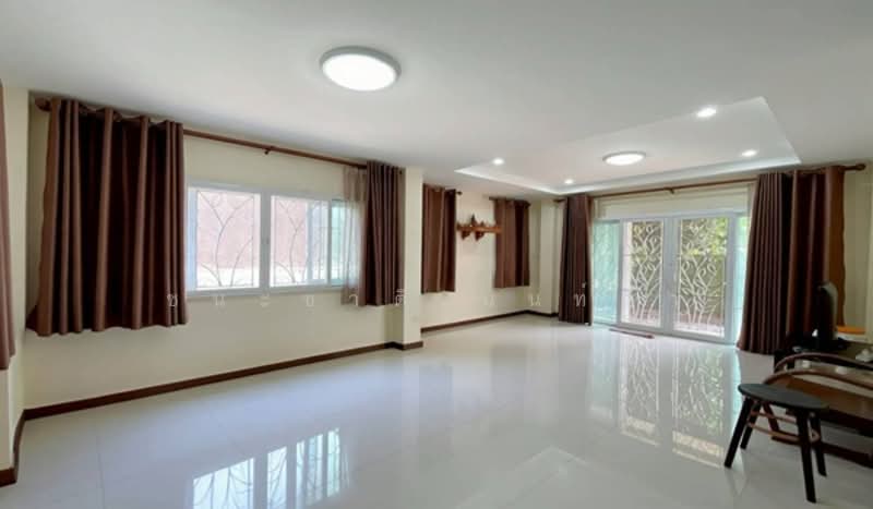 Baan Poomsiri Rangsit Klong 7 : บ้านภูมิสิริ รังสิต คลอง 7, ปทุมธานี, ซอย หมู่บ้านภูมิสิริคลอง 7, ลำผักกูด, ธัญบุรี, ปทุมธานี, 220 ตร.ม., บ้านเดี่ยว ขาย, โดย ชนะชาติ นนท์ตา, 500305302 - DDproperty.com