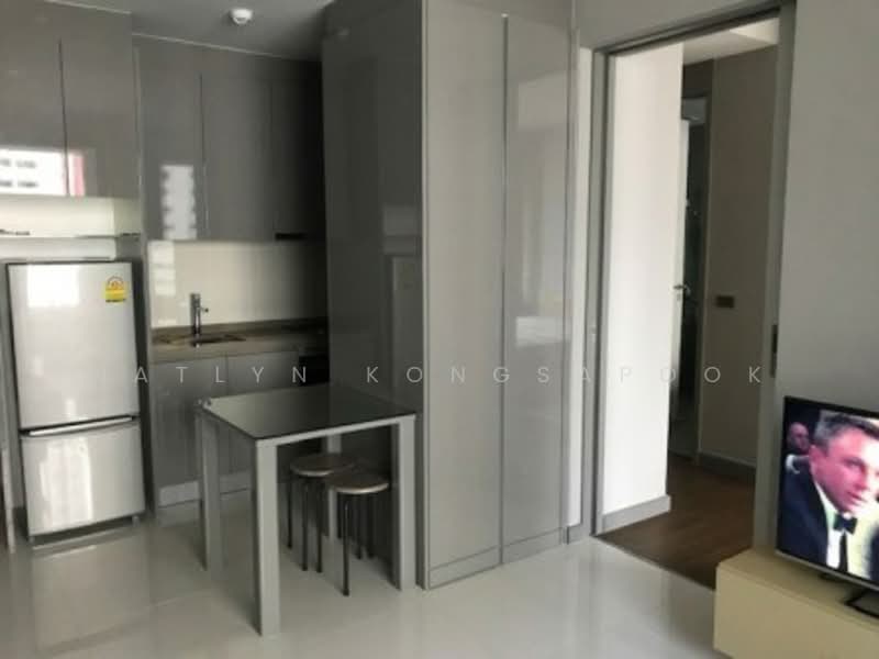 M Silom, Bangkok, 26 Narathiwas Ratchanakarin Road, Suriyawong, Bang Rak, Bangkok, 1 Bedroom, 53 sqm, Condo For Rent, by Natlyn Kongsapook, 500305304 - DDproperty.com