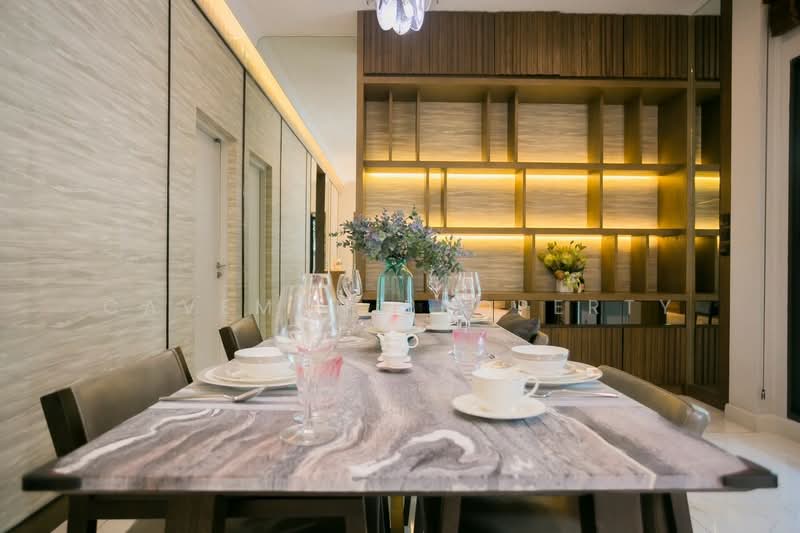 The Gentry Ekamai-Ladprao, Bangkok, 90 Soi Ladprao 94, Phlapphla, Wang Thonglang, Bangkok, 3 Bedrooms, 380 sqm, Single Detached House For Sale, by Caveman Property, 500305314 - DDproperty.com