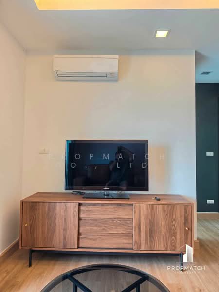 Thru Thonglor, Bangkok, Petchaburi Road, Bang Kapi, Huai Khwang, Bangkok, 1 Bedroom, 32 sqm, Condo For Rent, by PROPMATCH CO., LTD., 500305337 - DDproperty.com