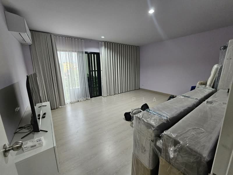 Home Office for Rent: Deco Home Office near BTS Bearing (SPSAD3982), Bangkok, Bang Na, Bang Na, Bangkok, 2 Bedrooms, 200 sqm, Townhouse For Rent, by Agent Pla, 500305343 - DDproperty.com