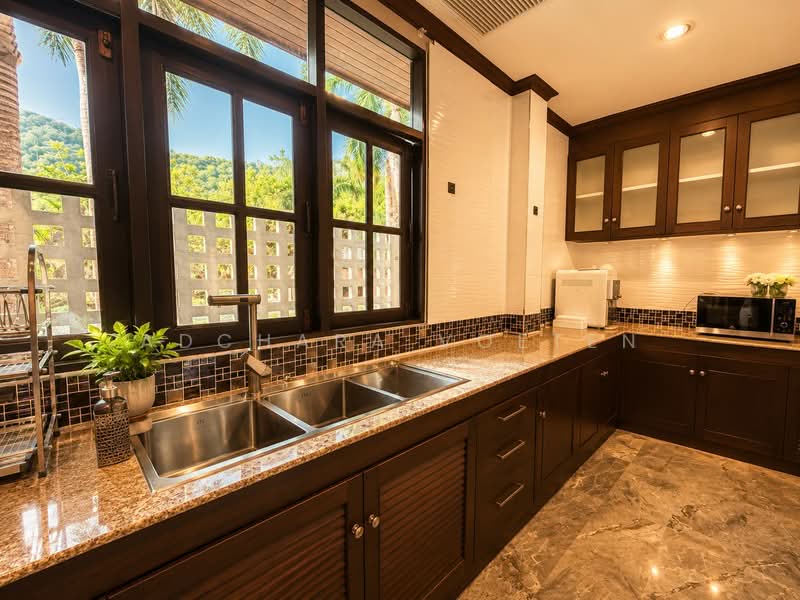 Private Estate Pool Villa for Rent in Khlong Sai Khao, Krabi, กระบี่, Krabi, Nong Tale, Muang Krabi, Krabi, 5 Bedrooms, 300 sqm, Villa For Rent, by Adchara Voeten, 500305351 - DDproperty.com