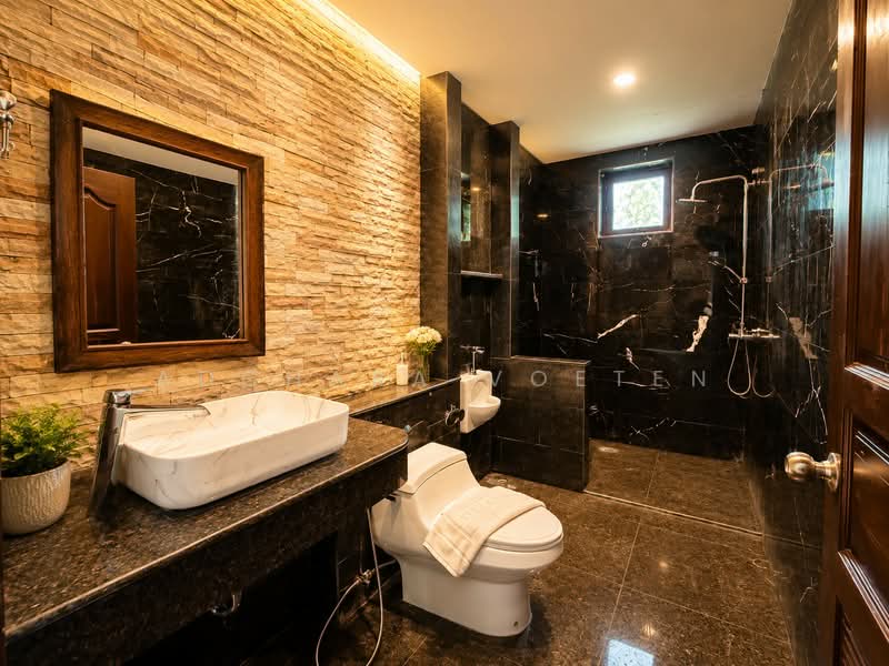 Private Estate Pool Villa for Rent in Khlong Sai Khao, Krabi, กระบี่, Krabi, Nong Tale, Muang Krabi, Krabi, 5 Bedrooms, 300 sqm, Villa For Rent, by Adchara Voeten, 500305351 - DDproperty.com